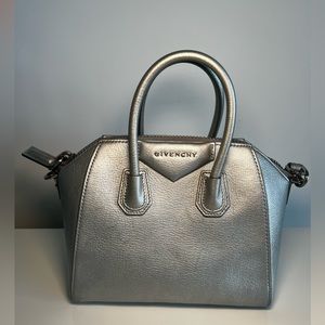 Givenchy Antigona Shoulder Bag Size Small - Authentic